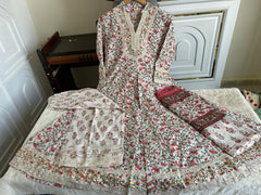 Beautiful Cotton Anarkali Gown Suit | Full Flair 3-Piece Set | Crocia Work Neck Design | Cotton Plazzo & Mulmul Dupatta | M–XXL Sizes | Premium Quality