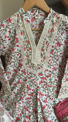 Beautiful Cotton Anarkali Gown Suit | Full Flair 3-Piece Set | Crocia Work Neck Design | Cotton Plazzo & Mulmul Dupatta | M–XXL Sizes | Premium Quality